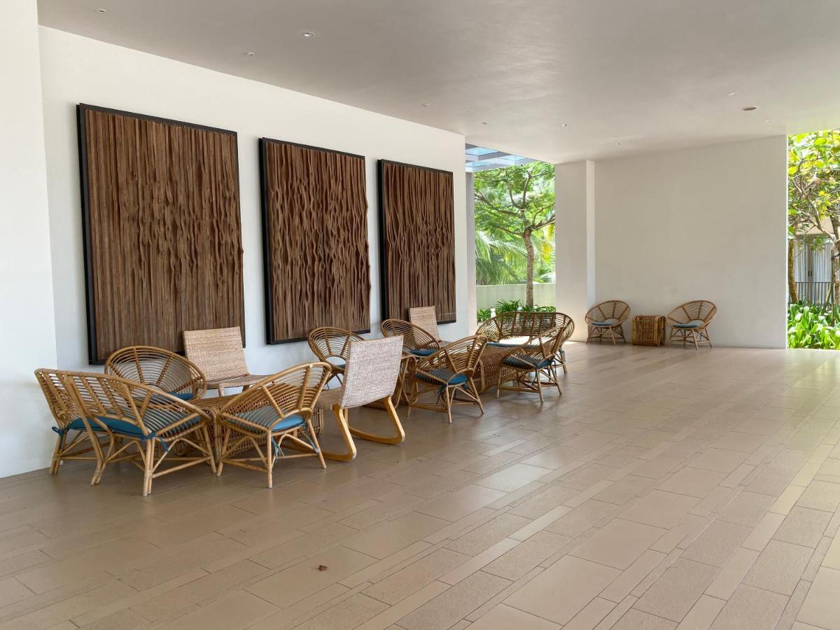By The Sea @ Luxury Suites, バツーフェリンギビーチ エクステリア 写真